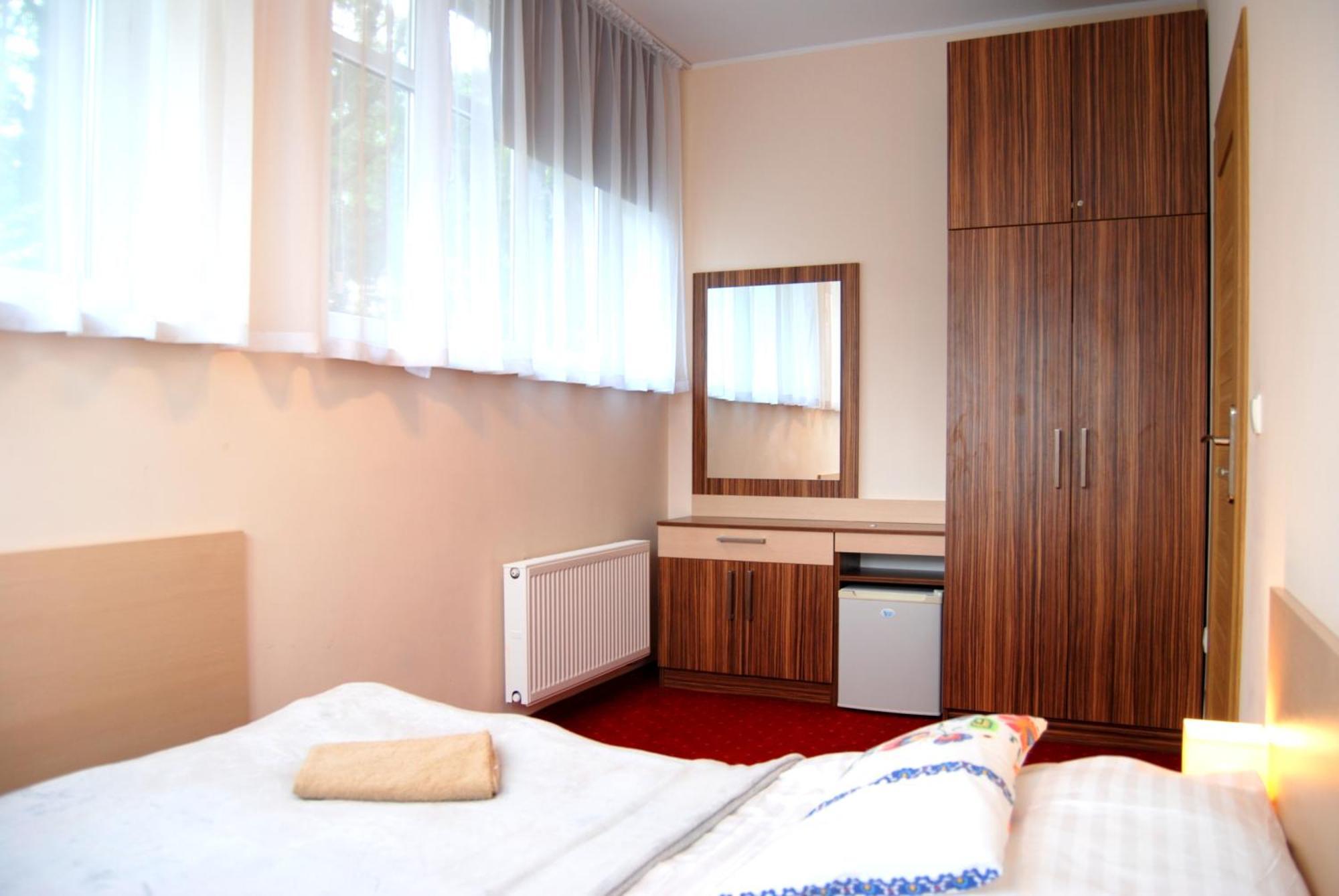 Willa Nimfa Apartamenty W Centrum شكلارسكا بوريبا المظهر الخارجي الصورة